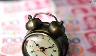 趣闲赚APP_类似众人帮的任务悬赏平台，拥有三级下线佣金提成！